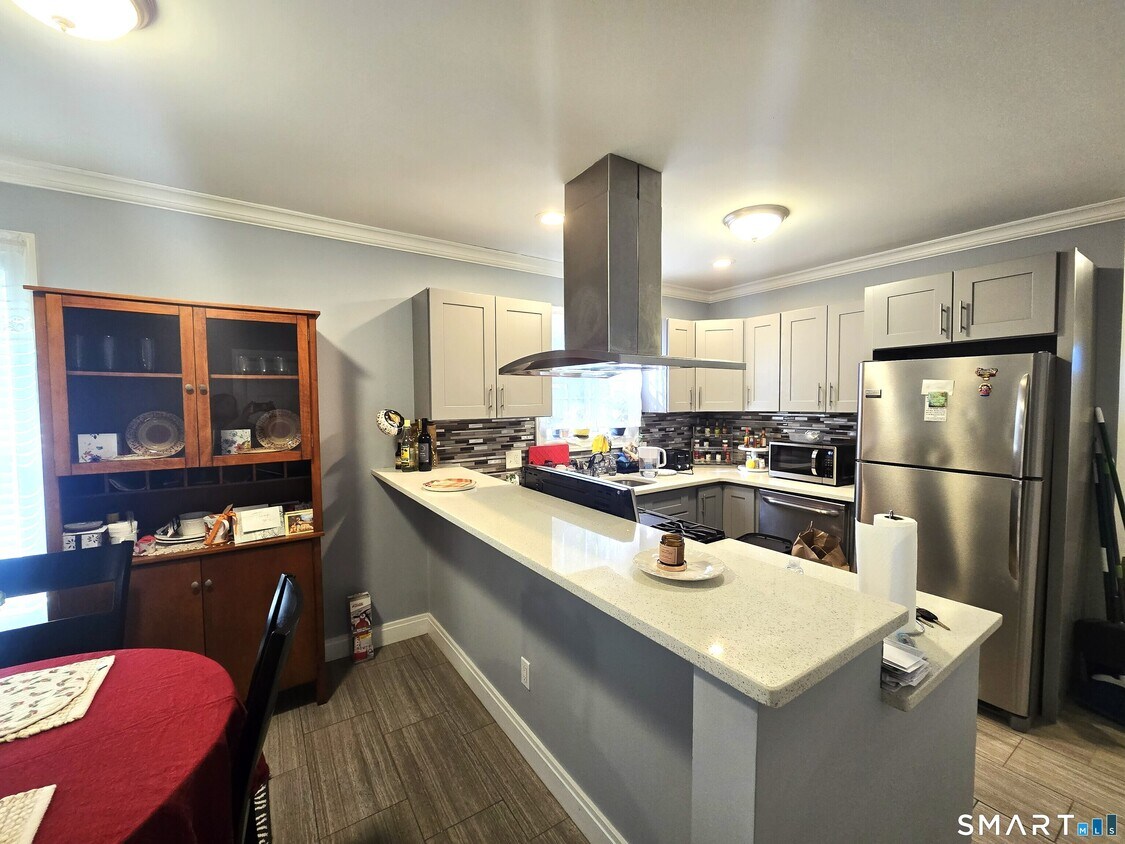 Foto del edificio - 206 Scofield Ave