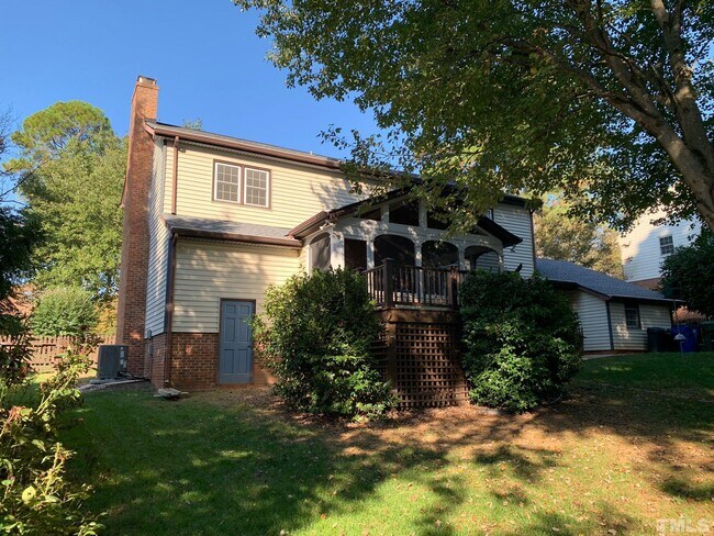 Building Photo - 2916 Glen Burnie Dr