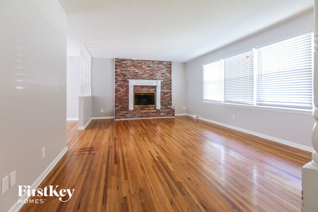 Building Photo - 1228 N Withers Rd