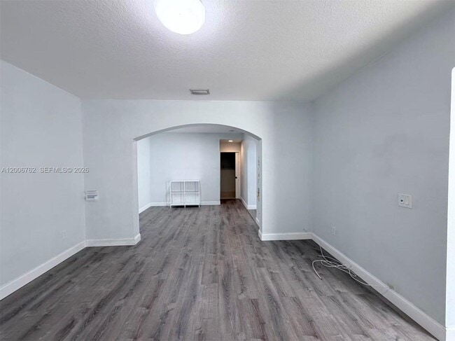 Foto del edificio - 15810 SW 40th St