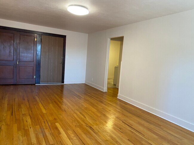 Foto del edificio - 609 St Joseph St