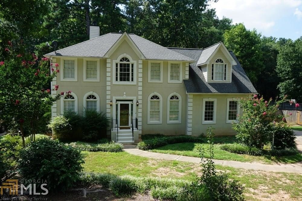 Primary Photo - 10650 Buice Rd