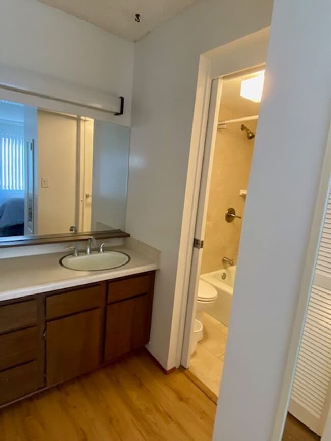 Foto del edificio - Four Paddle Condominium in Waikiki