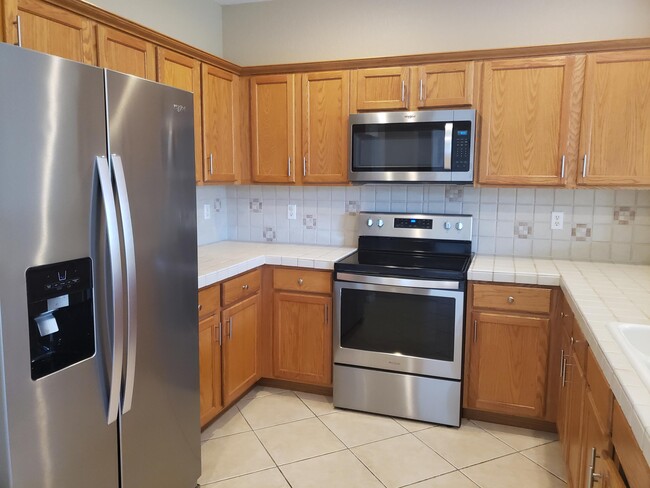 Foto del edificio - 3027 N Evergreen Cir