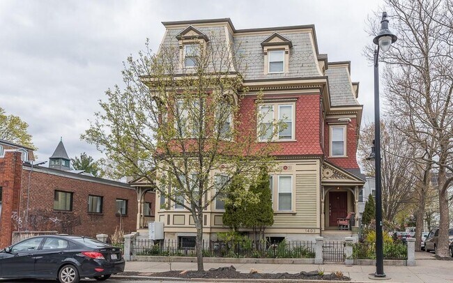 Building Photo - 1403 Westminster St