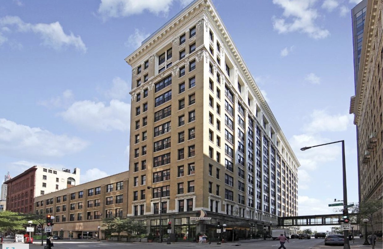 350 St Peter St, Saint Paul, MN 55102 Condo for Rent in Saint Paul