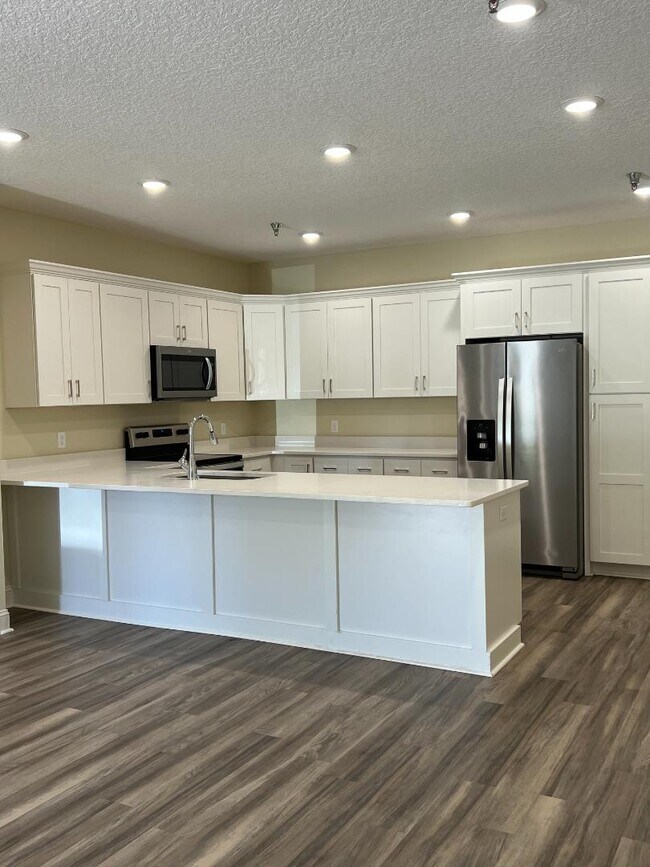 Foto del edificio - 394 W Plum St