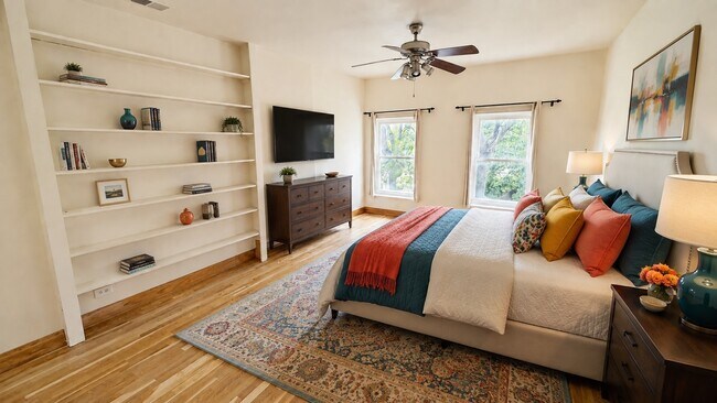 Foto del edificio - 534 W Dickens Ave