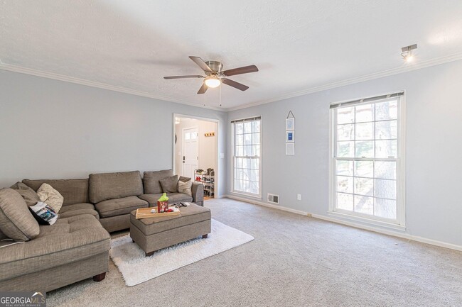 Building Photo - 1069 Bramwell Ln