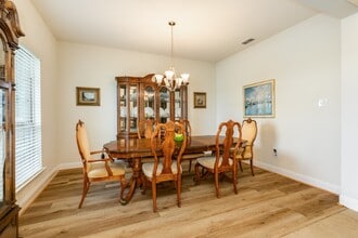 Building Photo - 2329 Vineyard Terrace Ln