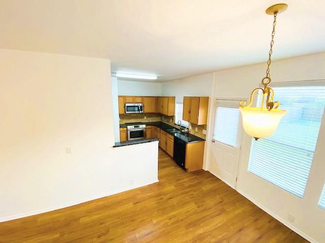 Building Photo - 513 Pickens Ln