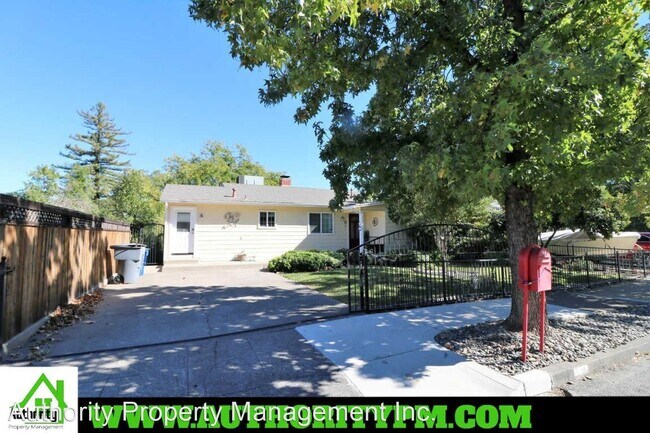 Foto del edificio - 3 br, 2 bath House - 1241 Almond Ave Top L...