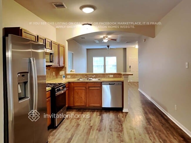 Foto del edificio - 20618 Sycamore Crest Ln