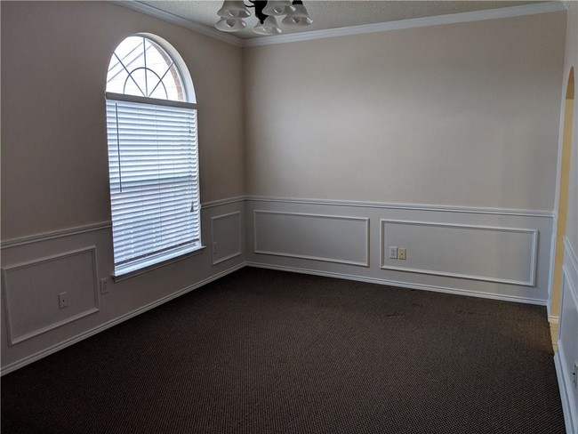 Building Photo - 4912 Spur Ridge Ct