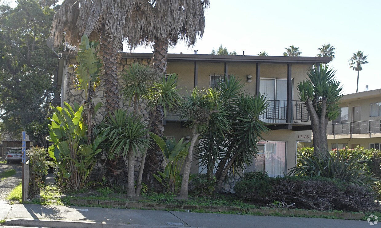 Building Photo - 1246 Ashby Ave