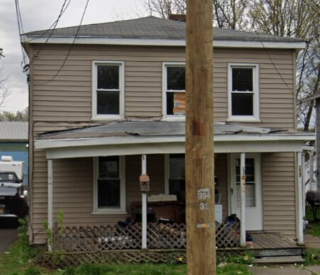 Building Photo - 207 South Ave