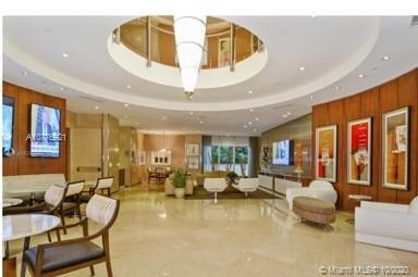 Building Photo - 6000 Island Blvd