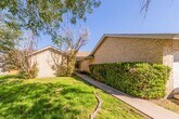 Foto principal - 400 Yucca Dr