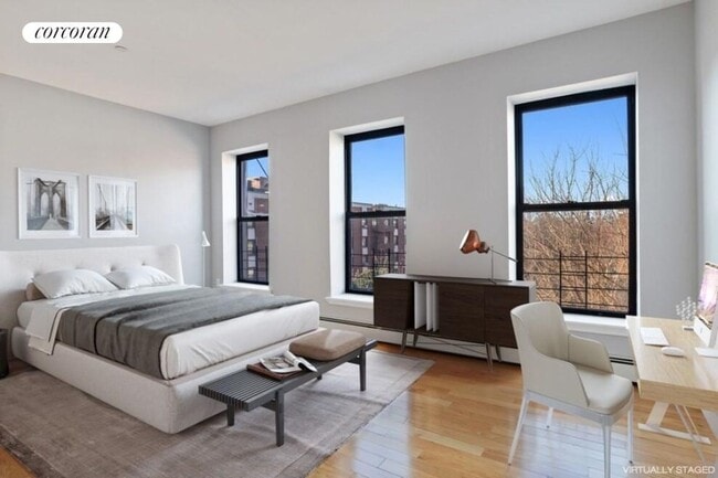 Foto del edificio - 722 Marcy Ave