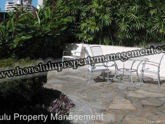 Building Photo - 500 University Ave