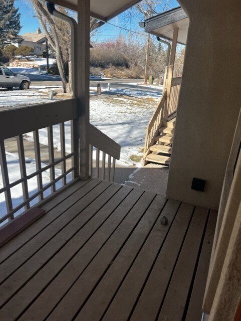 Entry Way - 2103 Mount Washington Ave