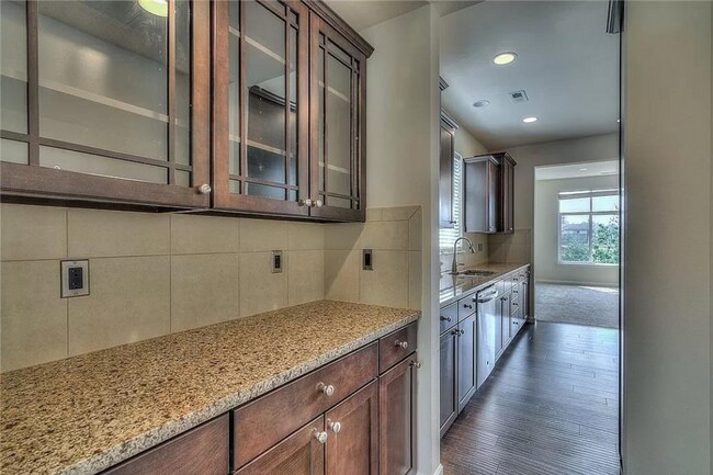 Foto del edificio - Gorgeous House Near Lake Tapps