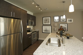 The Landing at Vinnin Square Photo