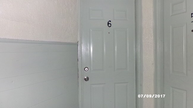 Building Photo - Furnished Apartment for Rent