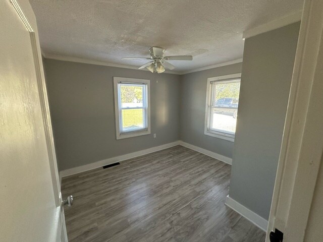 Foto del edificio - 1374 Dover Rd