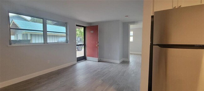 Foto del edificio - 224 8th Ave N