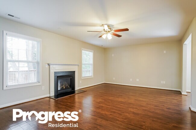 Building Photo - 1017 Lombar St