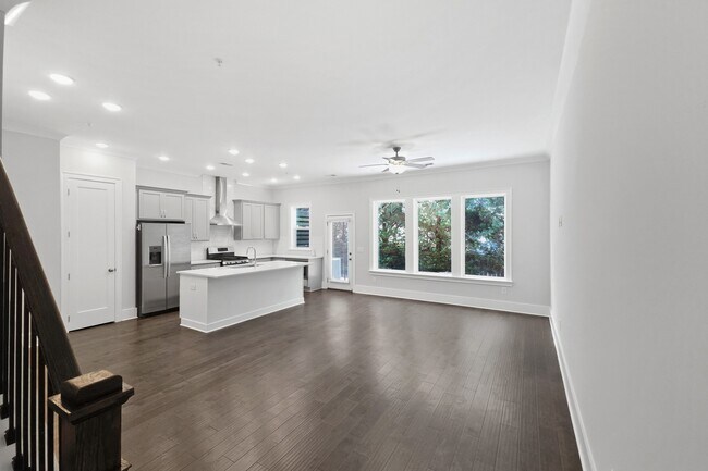 Foto del edificio - 2557 Oakbourne Ln