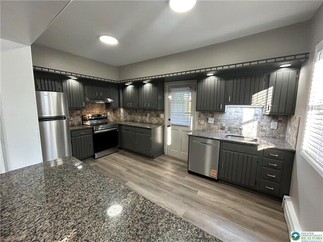 Foto del edificio - 1151 Catasauqua Rd