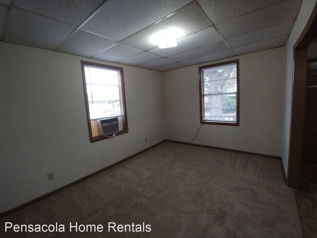 Building Photo - 2 br, 1 bath House - 1008 N. 6th Ave.