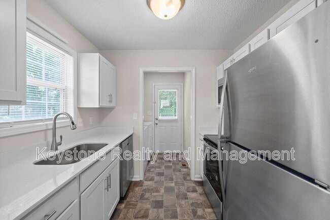 Building Photo - 1248 Verkler Dr