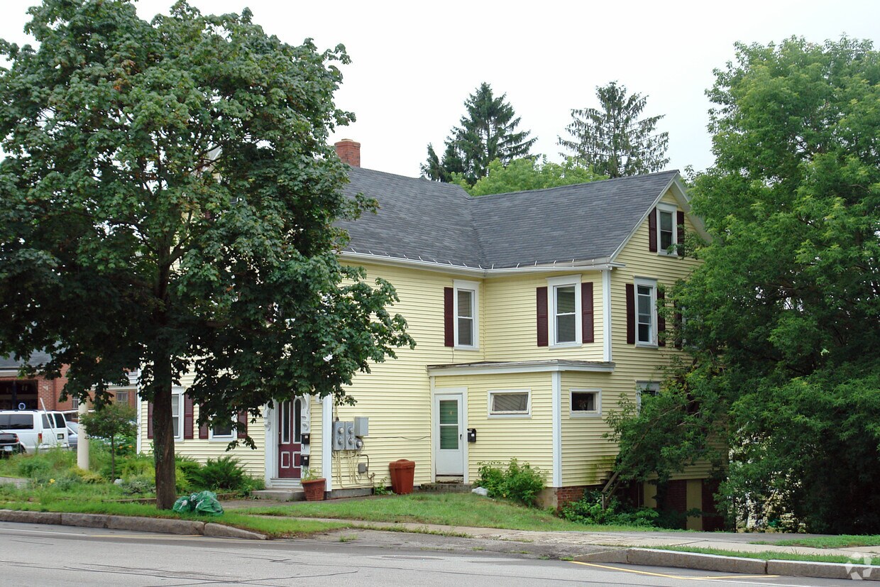 Building Photo - 106 Central Ave