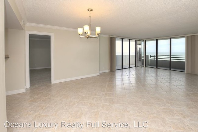 Foto del edificio - 1420 N Atlantic Ave