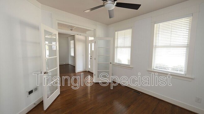 Foto del edificio - 4012 Forgotten Pond Ave