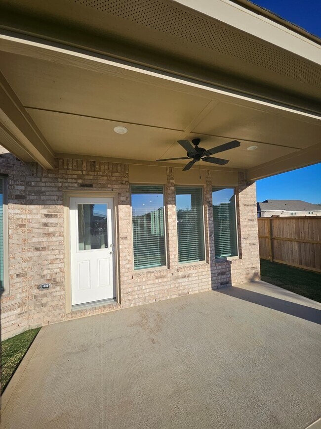 Foto del edificio - 426 Twilight Mdw Wy