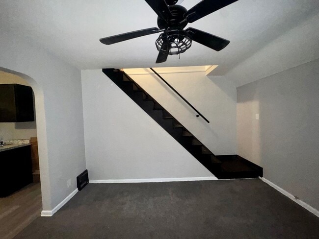 Building Photo - 12918 Ferris Ave