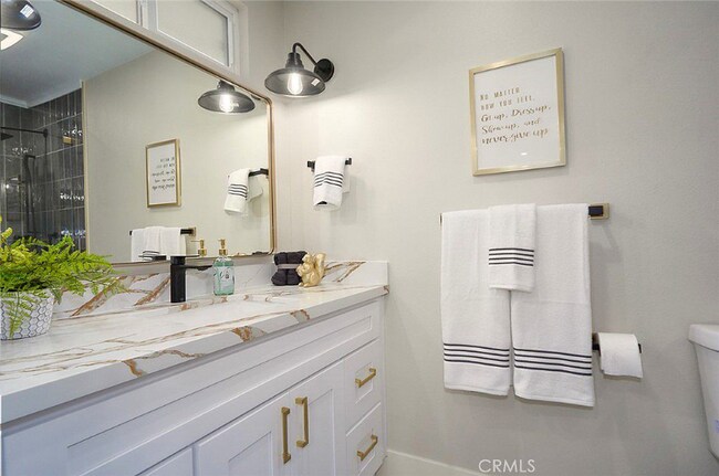 Foto del edificio - 7528 Pepper St