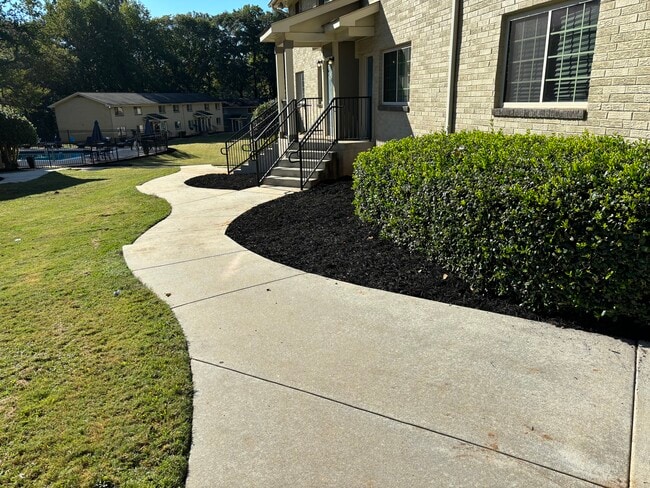 Primary Photo - Jamestown Village