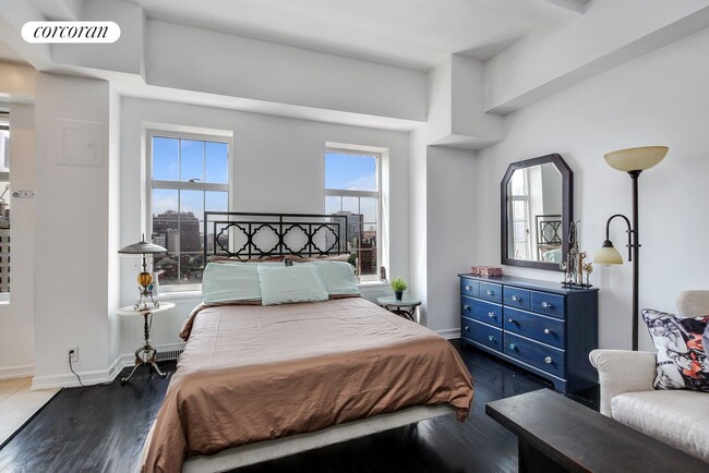 Foto del edificio - 405 W 23rd St