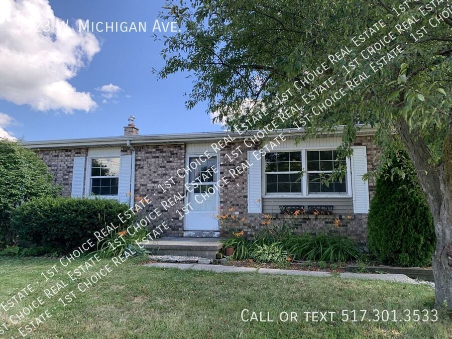 Primary Photo - 5523 W Michigan Ave