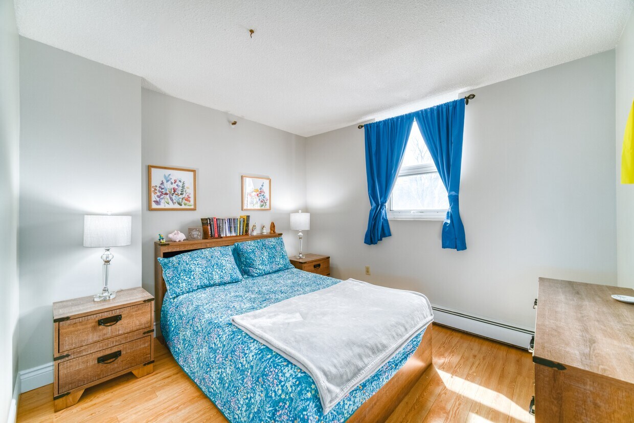 Photo principale - 1157-1157 Tower Rd