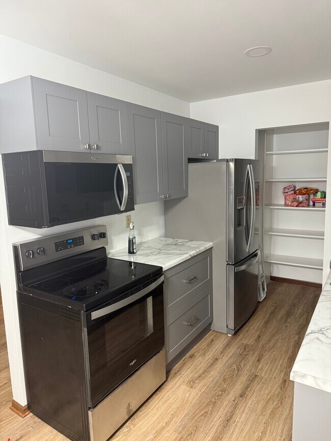 Foto del edificio - W170N11545 Armada Dr