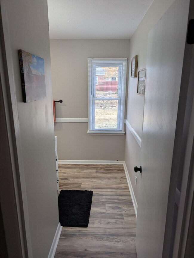 Foto del edificio - June St - 2 bed/2 bath