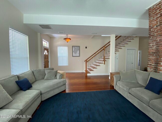 Foto del edificio - 308 Kirkland St