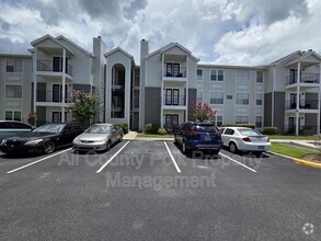 Building Photo - 2550 N Alafaya Trail