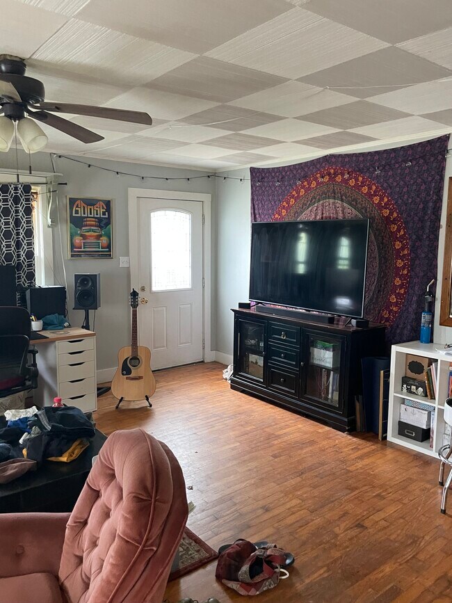 Building Photo - 14496 NC-226